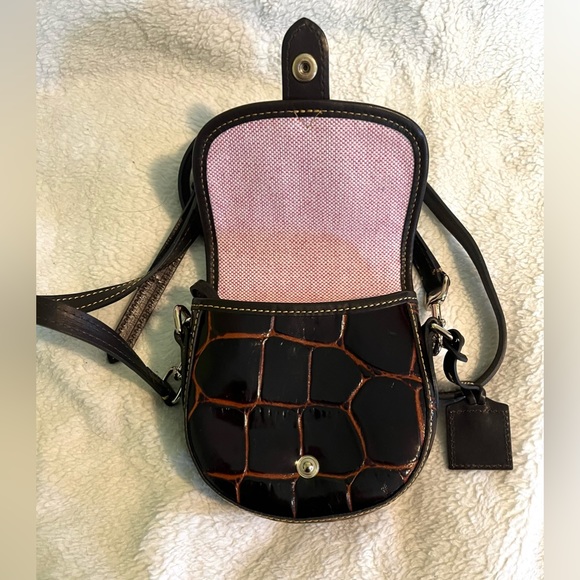 Dooney & Bourke crocodile crossbody - Picture 6 of 7